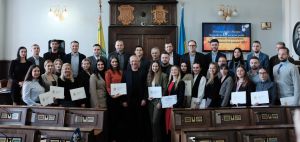 Молодим ученим — стипендії