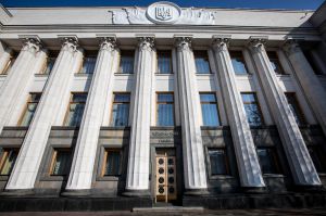 Державних службовців перевірятимуть на поліграфі?