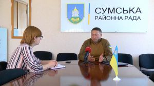 Керівники райради зменшили собі зарплати