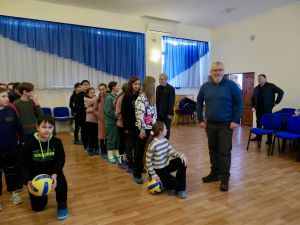 Аби діти відчули себе... дітьми