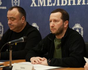 Завершити дерусифікацію та деколонізацію