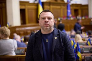 «Життя помістилося в одну валізу. І це не метафора» 
