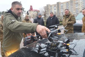Дрони, як патрони. Їх треба багато