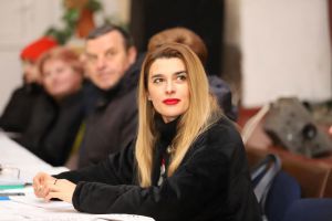 «Стерли» імперську символіку