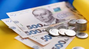 Пенсії, субсидії та страхові виплати за березень профінансовані, виплати ВПО тривають