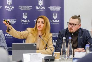 Щоб посилити систему представницької демократії на локальному рівні