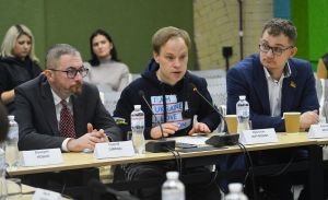 Маємо шукати механізми спрощення, а не ускладнення роботи воєнних кореспондентів 