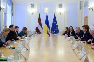 Голова Верховної Ради України Руслан Стефанчук та Віцеспікерка Олена Кондратюк провели зустріч із новообраною Міністеркою закордонних справ Латвійської Республіки Байбою Браже