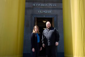 Голова Верховної Ради України Руслан Стефанчук провів робочу зустріч із Президенткою Європарламенту Робертою Мецолою