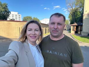 Продовжуємо використовувати будь-які можливості, щоб допомагати нашим воїнам