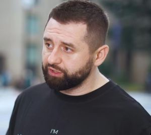 Давид Арахамія: Законопроєкт щодо угоди зі слідством у провадженні за корупційними злочинами буде доопрацьовано до другого читання