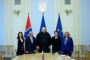 Руслан Стефанчук провів зустріч з норвезькими високопосадовцями Еспеном Бартом Ейде та Тоньє Бренною