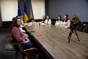 Фахівці з Техасу допомагатимуть дітям із порушеннями слуху на Дніпропетровщині