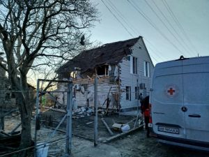 Червоний Хрест України допоміг постраждалим від дронової атаки жителям Кропивницького 