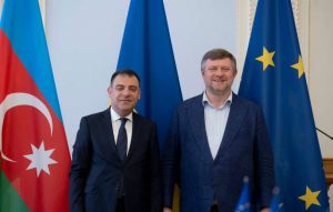 Олександр Корнієнко провів зустріч з Надзвичайним і Повноважним Послом Азербайджану