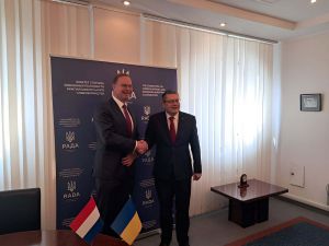 Олександр Мережко провів зустріч із Надзвичайним і Повноважним Послом Королівства Нідерландів в Україні Алле Дорхаутом