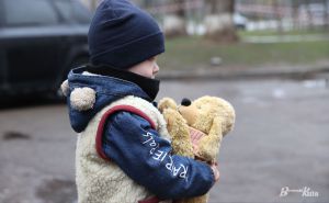 Удосконалюють законодавство про захист дітей, які постраждали від війни