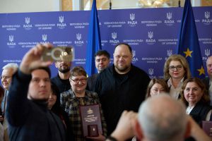 У Верховній Раді вручили відзнаки лауреатам Премії педагогічним працівникам та молодим ученим — докторам наук за 2023 рік