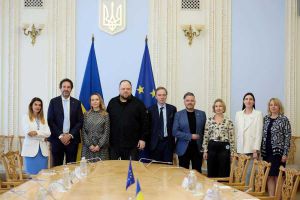Голова Верховної Ради України обговорив із делегацією ПАРЄ конкретні кроки для повернення українських дітей