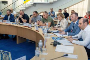 Попри війну Дніпропетровщина залишається амбіційним промисловим центром України