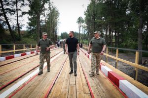 Тимчасова переправа в селі Лебедівка Вишгородського району вже відкрита