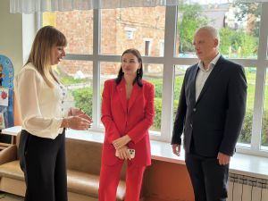 Діти у цей важкий час мають мати повну підтримку влади