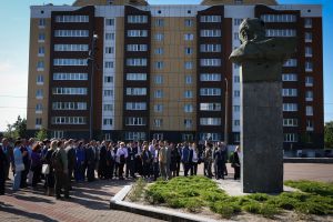 Керівники українських дипломатичних установ ознайомилися з відбудовою Бородянки
