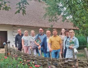 Члени Комітету з питань гуманітарної та інформаційної політики відвідали Шевченківські місця