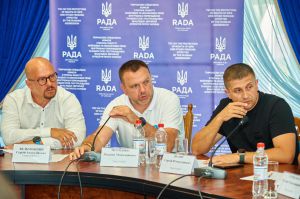 Працюємо заради людей