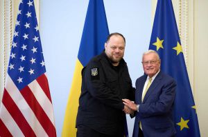 Руслан Стефанчук обговорив із Кітом Келлогом досягнення справедливого миру для України
