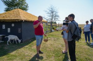 Журналісти відвідали екоферму «Веселі козенята» в рамках престуру на Тернопільщині
