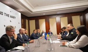 Руслан Стефанчук обговорив із французькими партнерами оборонну кооперацію та євроінтеграцію України