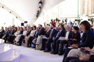 Презентували міжнародне дослідження про роль освіти у формуванні особистості, соціального капіталу країн та культури миру