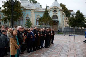 Керівництво Верховної Ради України вшанувало пам’ять Захисників і Захисниць України