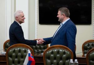Олександр Корнієнко: Візити до України під час війни — прояв сміливості та підтримки