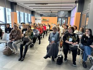 У Полтаві навчають фахівців громад підтримувати дітей, які повертаються з-за кордону