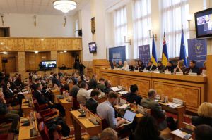 В Ужгороді відбулося спільне виїзне засідання євроінтеграційного та екологічного комітетів щодо будівництва вітрової генерації у Карпатах