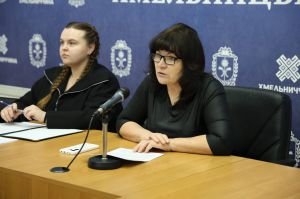 На Хмельниччині громади закликають активізувати роботу зі створення безбар’єрних маршрутів