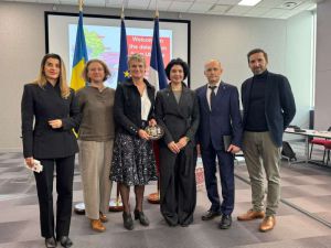 Члени Комітету з питань організації державної влади в рамках візиту до Французької Республіки провели низку зустрічей з представниками регіональної, міжмуніципальної та державної влади