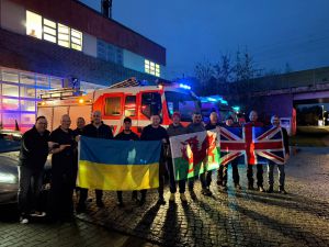 Семенівська громада отримала сучасний пожежний автомобіль від британських партнерів