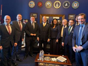 Іванна Климпуш-Цинцадзе у Вашингтоні: 'Будь-які двосторонні гарантії мають бути чітко зафіксовані та ратифіковані Сенатом США'