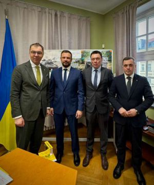 Освітня реінтеграція ветеранів та доступ до навчання у будь-якому віці: українська парламентська делегація відвідала Німеччину