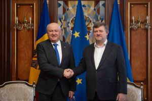 Протидія гібридним загрозам, удосконалення виборчого законодавства та євроінтеграційні реформи