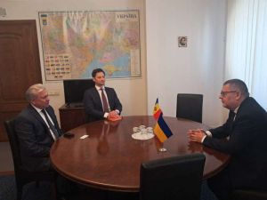 Україна та Молдова поглиблюють співпрацю: голова Комітету з питань зовнішньої політики та міжпарламентського співробітництва провів зустріч із Послом Молдови в Україні