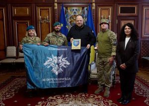  Ми вдячні кожному захиснику і захисниці, які сьогодні боронять Україну, — Голова Верховної Ради України Руслан Стефанчук