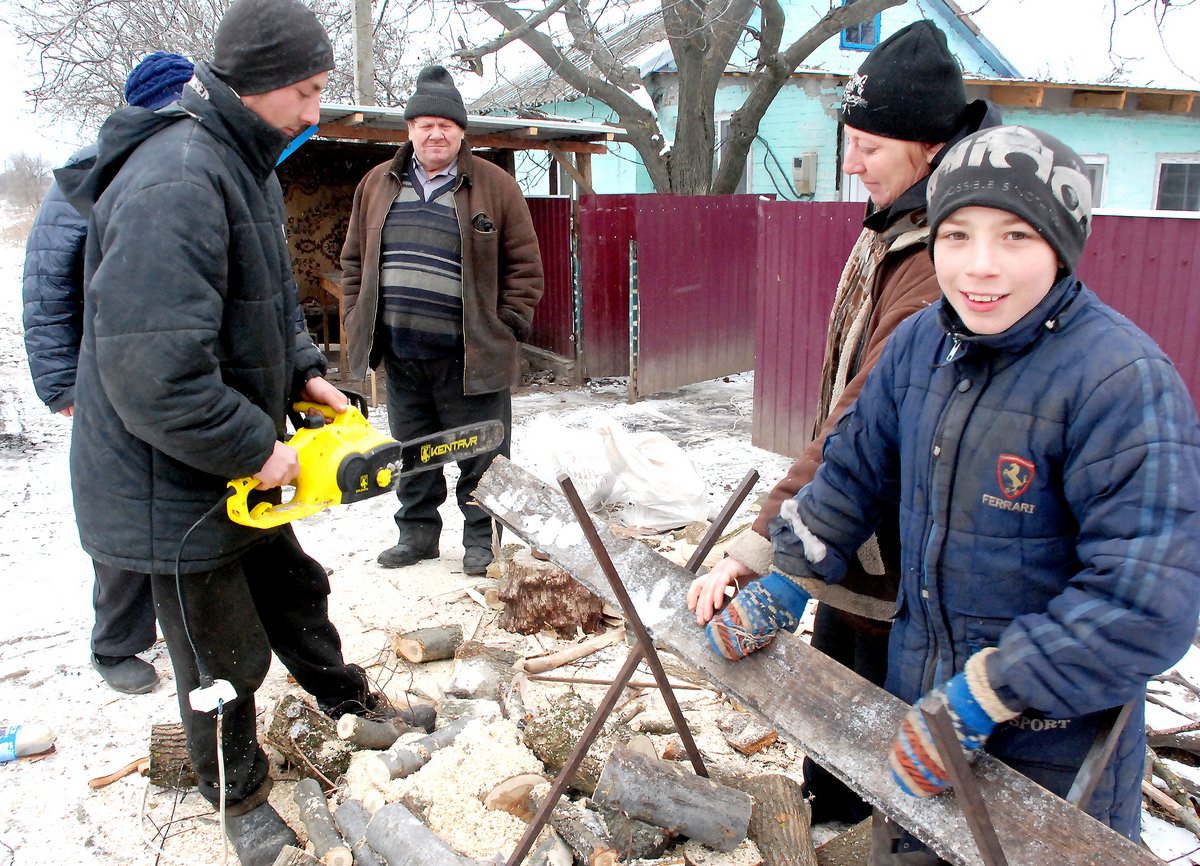 Без магазину, пошти, але з надією