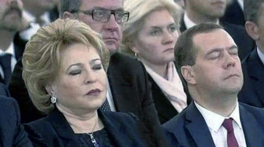 Медведєв спить із Матвієнко...