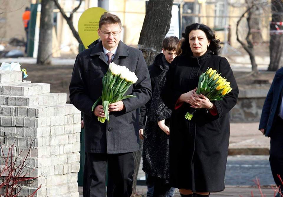 ЄС і надалі  підтримуватиме Україну