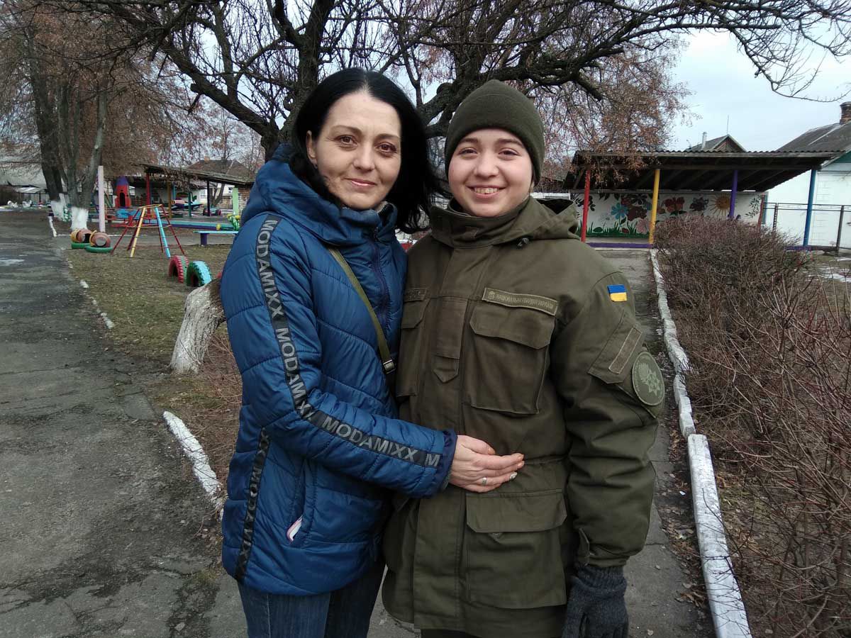 Мама нацгвардійки пишається донькою