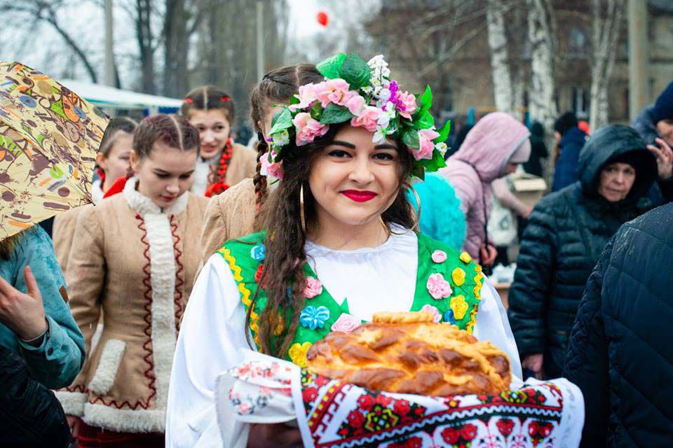 У прифронтовому Гірському відсвяткували Колодія